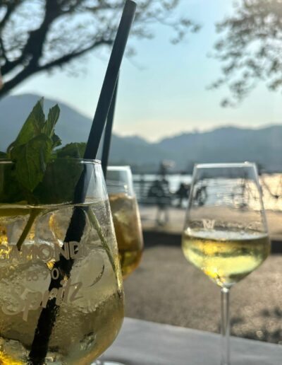 Restaurant direkt am Comer See